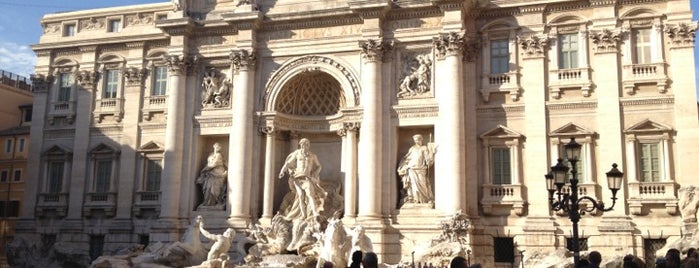 Trevi Fountain is one of Top 100 Check-In Venues Italia.