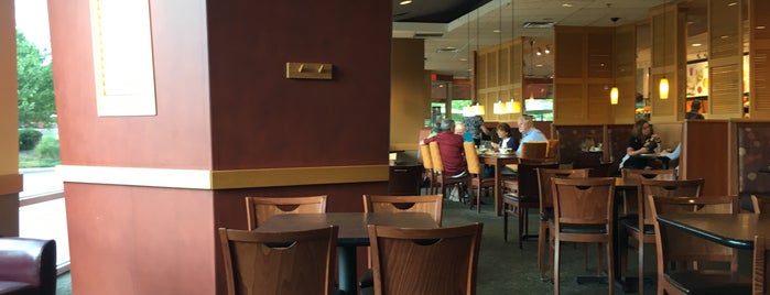 Panera Bread is one of The 15 Best Places for Cinnamon in Louisville.