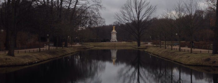Großer Tiergarten is one of Berlin places to go for.