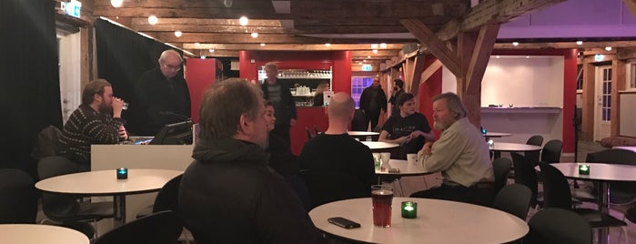 Mojo Club is one of Top 10 favorites places in Tórshavn.