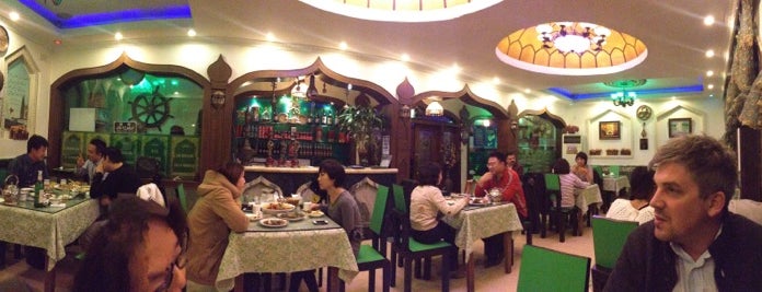 Crescent Moon Uygur Restaurant is one of To do in beijing.