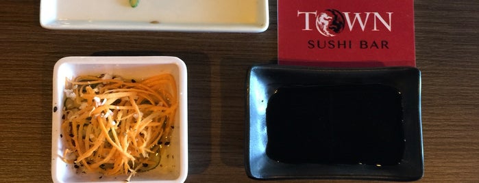 Town Sushi Bar is one of Top picks for Sushi in Porto Alegre.