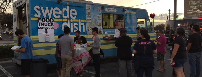 Food Truck Bazaar Fashion Square Mall is one of Orlando To-Do List.