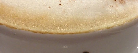 Caffè Nero is one of Seyyidhan : понравившиеся места.