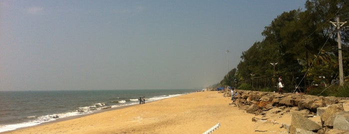 Cherai Beach is one of Locais curtidos por Deepak.