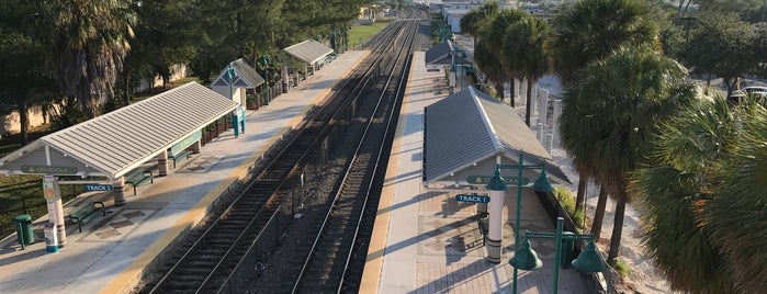 Tri-Rail - Opa-locka Station is one of Workdays.