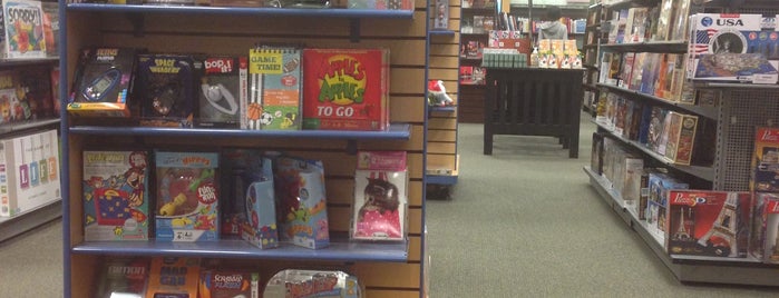 Barnes & Noble is one of Hot Spots.