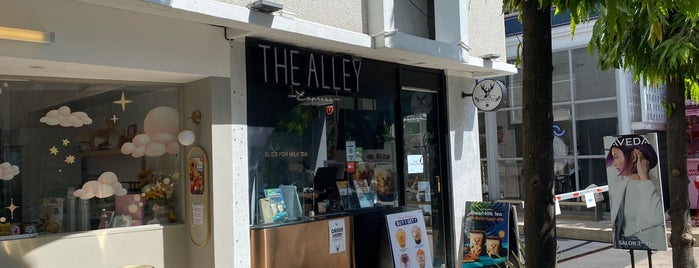 The Alley is one of AroiAri 2020 (อร่อยอารีย์).