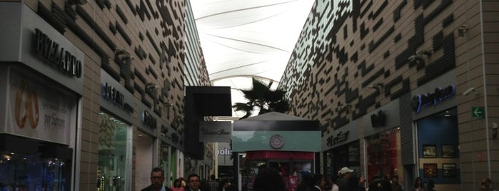 Paseo Acoxpa is one of Plazas y Centros Comerciales.