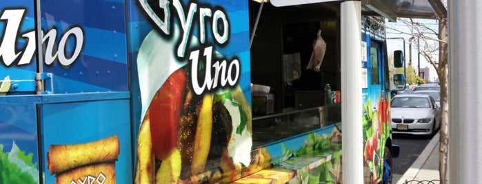 Gyro Uno is one of สถานที่ที่ JC ถูกใจ.