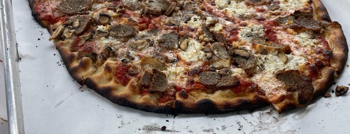 Frank Pepe Pizza is one of New York Style Pizza.