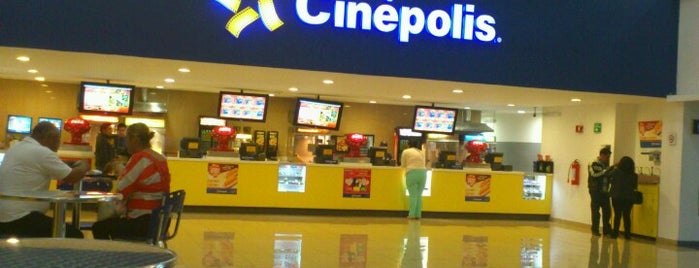 Cinépolis is one of Gusさんのお気に入りスポット.