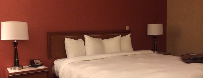 Hampton Inn by Hilton is one of Posti che sono piaciuti a Heidi.