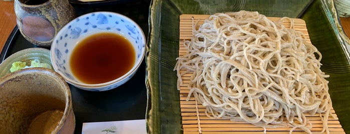 手打そば 満作 is one of 蕎麦.