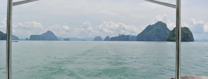 Koh Hong is one of Andaman Sea.