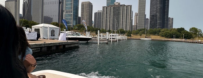 Chicago Yacht Club is one of Andre : понравившиеся места.