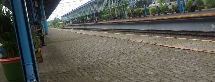 KRL AC Jakarta Bogor is one of Favorite Place dan Food Java dan Bali.