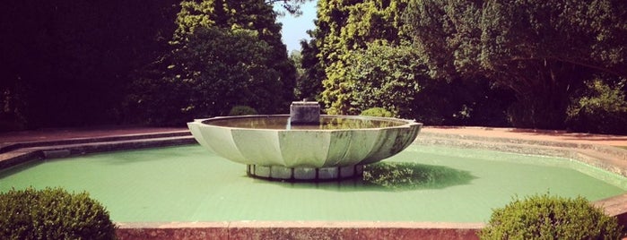 Parque de Serralves is one of Relax.