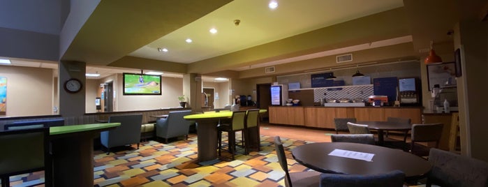 Holiday Inn Express Henderson is one of checkins.
