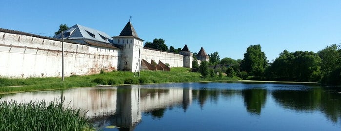 Борисоглебский монастырь is one of Монастыри России.