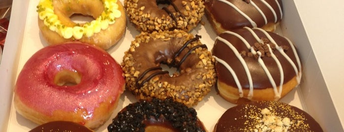 Krispy Kreme is one of Anna: сохраненные места.