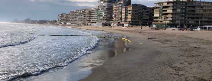 Platja del Perellonet is one of Valencia.