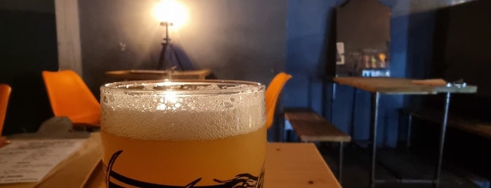 Craft & Courage is one of London's Best for Beer.