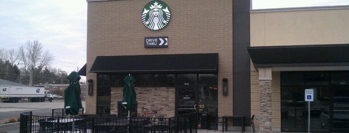 Starbucks is one of Orte, die Dana gefallen.