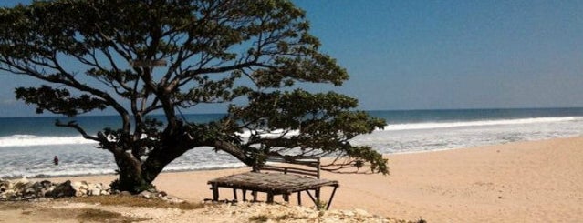 Pantai Pok Tunggal is one of Lugares favoritos de Jan.