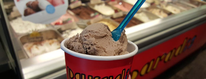 Paradis Ice Cream is one of Locais curtidos por Michelle.