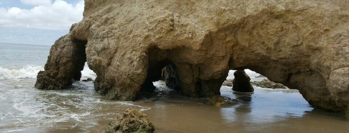 El Matador State Beach is one of Michelleさんのお気に入りスポット.