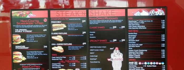 Steak 'n Shake is one of Michelleさんのお気に入りスポット.