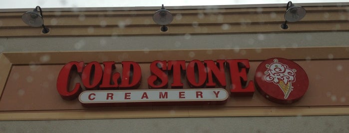 Cold Stone Creamery is one of สถานที่ที่ John ถูกใจ.
