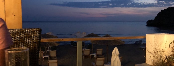 Spyros Beach Bar & Restaurant is one of Korfu.