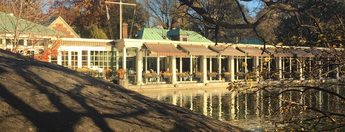 The Loeb Boathouse is one of Central Park🗽.