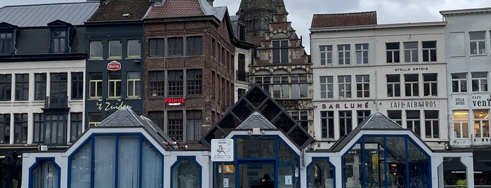 Openbaar Toilet is one of Gent 🇧🇪.