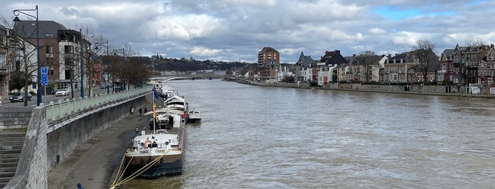 La Meuse is one of Namen🇧🇪.