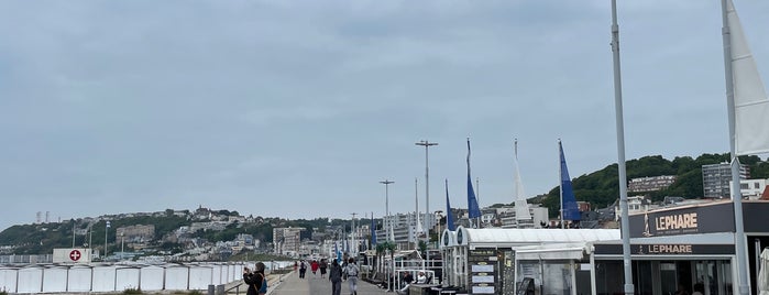 Promenade de la Plage du Havre is one of Le Havre🇫🇷.