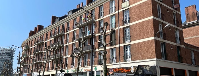 Quartier Saint-François is one of Lieux souvent fréquentés.