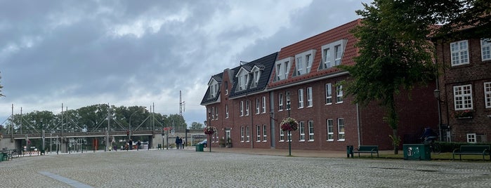 Schlossplatz is one of Rendsburg🇩🇪.