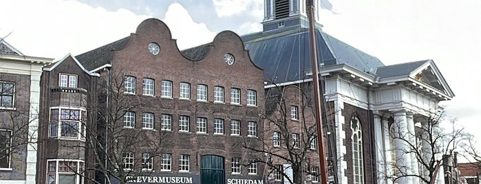 Lange Haven is one of Schiedam 🟡⚫️.