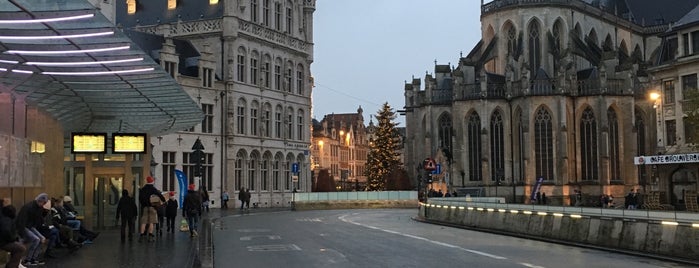 Rector De Somerplein is one of Leuven Winter 2017-18.