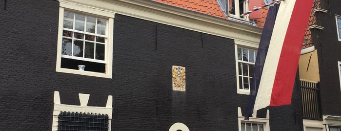 Hofjes In Amsterdam