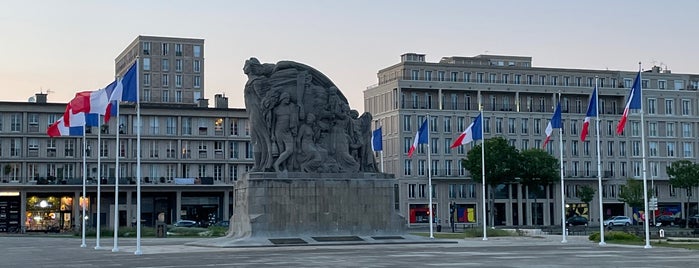 Monument aux Soldats Havrais et à la Victoire Française is one of Visit in Le Havre.