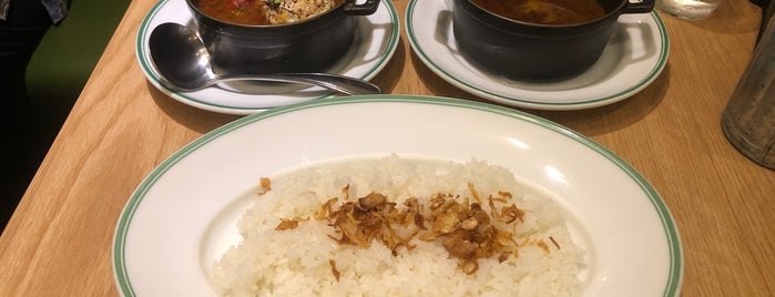 Curry Club キュイエール is one of 大船各国料理.