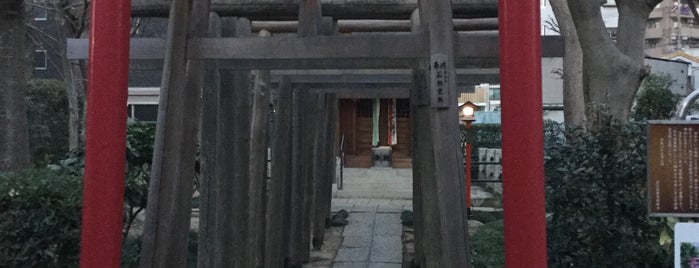 佐竹稲荷神社 is one of 足立区葛飾区江戸川区の行きたい神社.