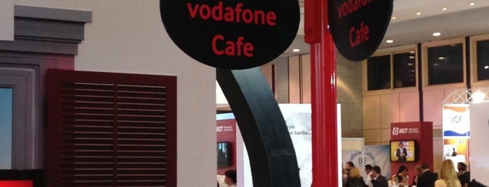 Vodafone Cafe IK Zirvesl is one of Lugares favoritos de Elif.