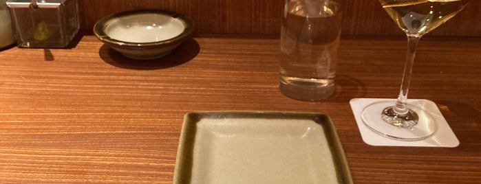 Yakitori-Tei of Tokyo is one of 銀座で行きたいカフェ•レストラン.