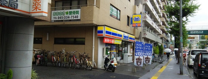 ミニストップ 阪東橋店 is one of ぎゅ↪︎ん 🐾🦁さんのお気に入りスポット.