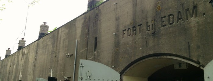 Fort bij Edam is one of Waterland.